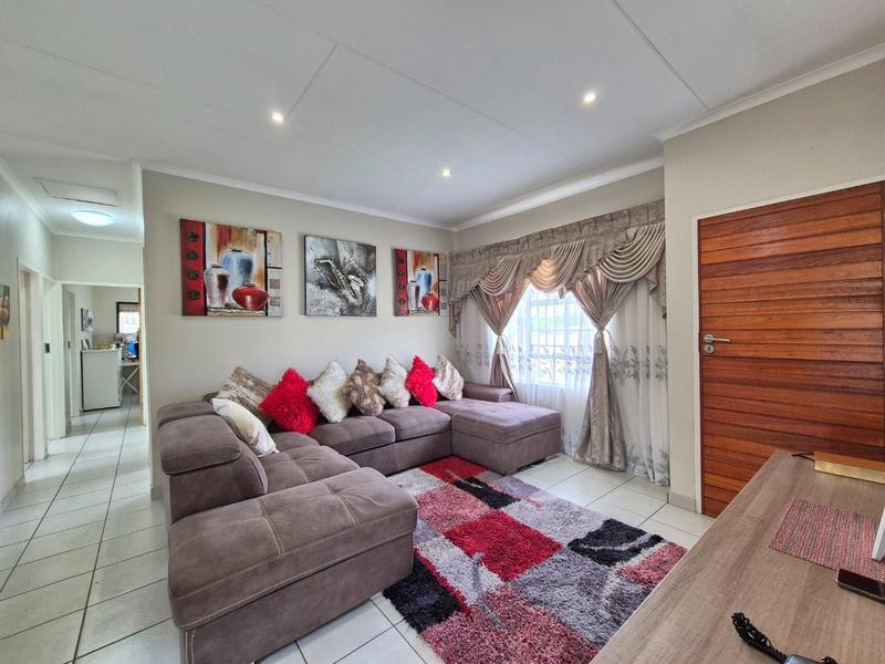 3 Bedroom Property for Sale in Ngwenya River Estate North West